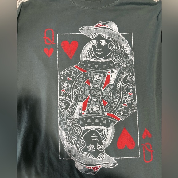 Goodie Two Sleeves Queen of Country T-Shirt - Picture 5 of 6